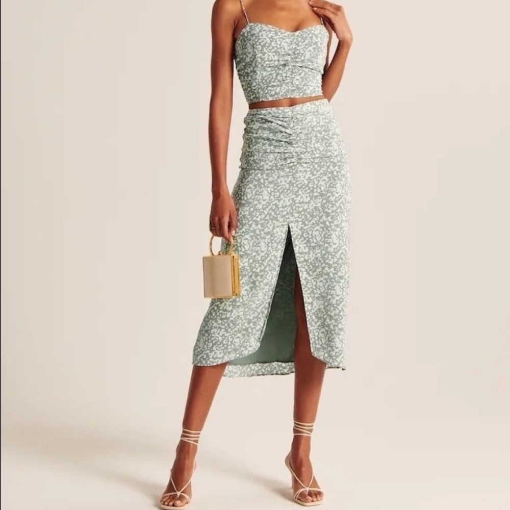 Abercrombie & Fitch midi skirt, XSP